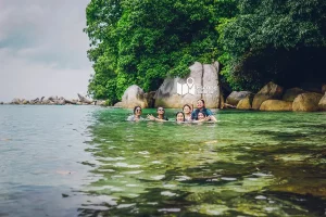 Wisata Batu Mentas Belitung